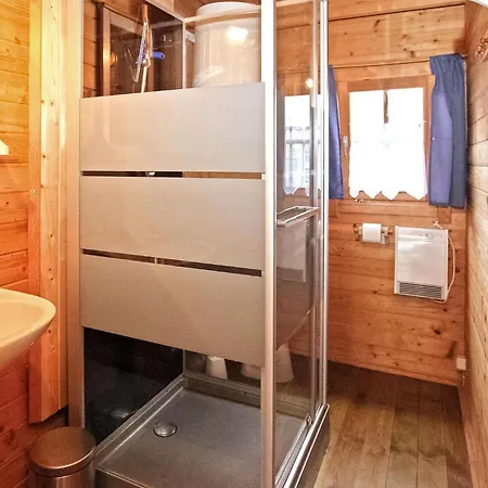 1 Bedroom Nice In Σπίτι διακοπών Rechlin